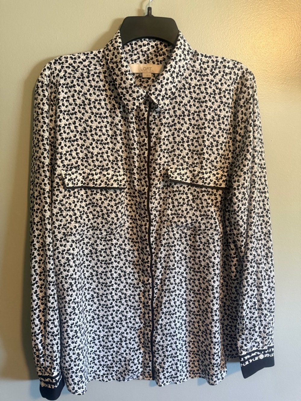 LOFT Leopard Black and White Printed Button-Up Contrast Trim blouse size L